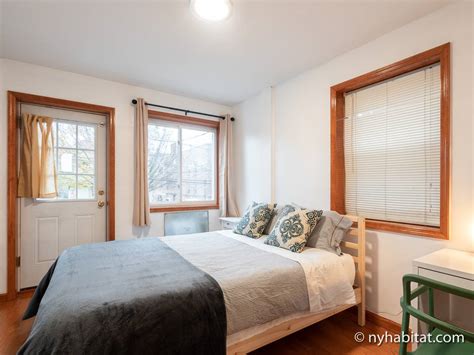 Rooms for rent in Queens, NY, USA - Rentberry 1,365 Find Properties 1,030 Virtual Tour Furnished Room in Bushwick 1066 Putnam Ave, Brooklyn, NY 11221, USA 4 Bed 2 Bath 95 Sq Ft 1,370 Virtual Tour Furnished room in Fort Greene 79 Carlton Ave, Brooklyn, NY 11205, USA 3 Bed 1 Bath 140 Sq Ft 1,280 Virtual Tour 2 Blocks From Williamsburg. . Rooms for rent queens ny